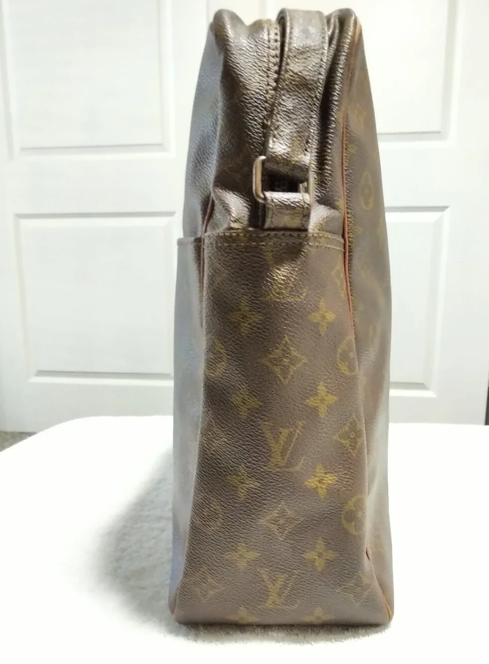 Authentic Louis Vuitton Vintage Monogram Marceau GM Messenger Bag- Early 1980's